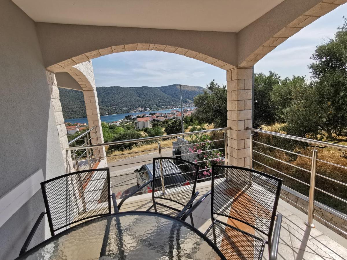 Apartments Villamare Grebastica Exterior photo