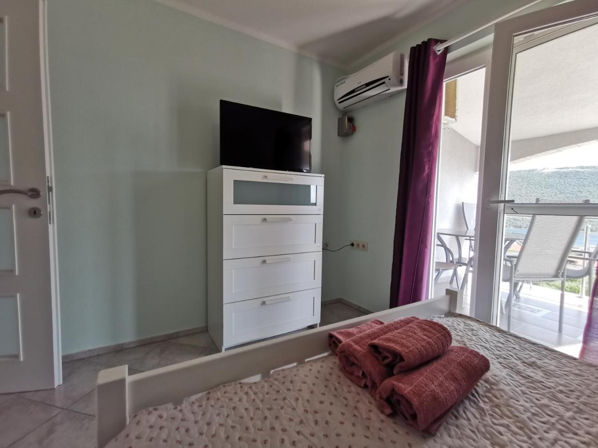 Apartments Villamare Grebastica Exterior photo