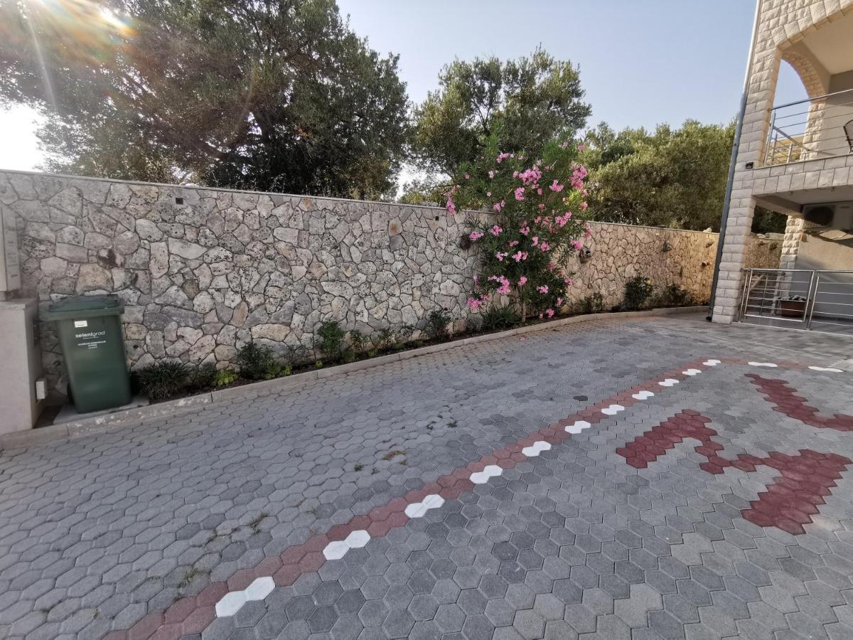 Apartments Villamare Grebastica Exterior photo